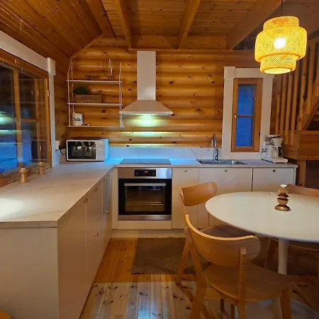 Chalet Log In Pomarkku, Valkjaervi *