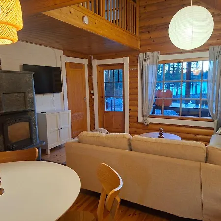 Chalet Log In Pomarkku, Valkjaervi *